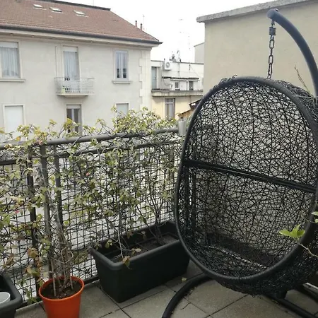 Likehome - Via Coni Zugna Milan
