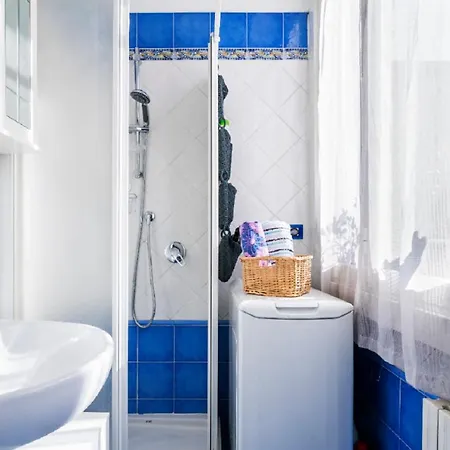 Holiday home Likehome - Via Coni Zugna Milan