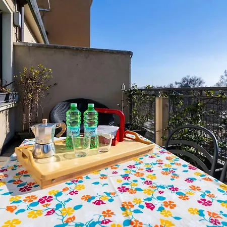 Holiday home Likehome - Via Coni Zugna Milan